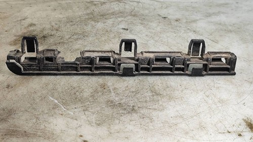 BMW 5 F10 F11 2011 Rechts Halterung Kotflügel 7184776 ROB48521