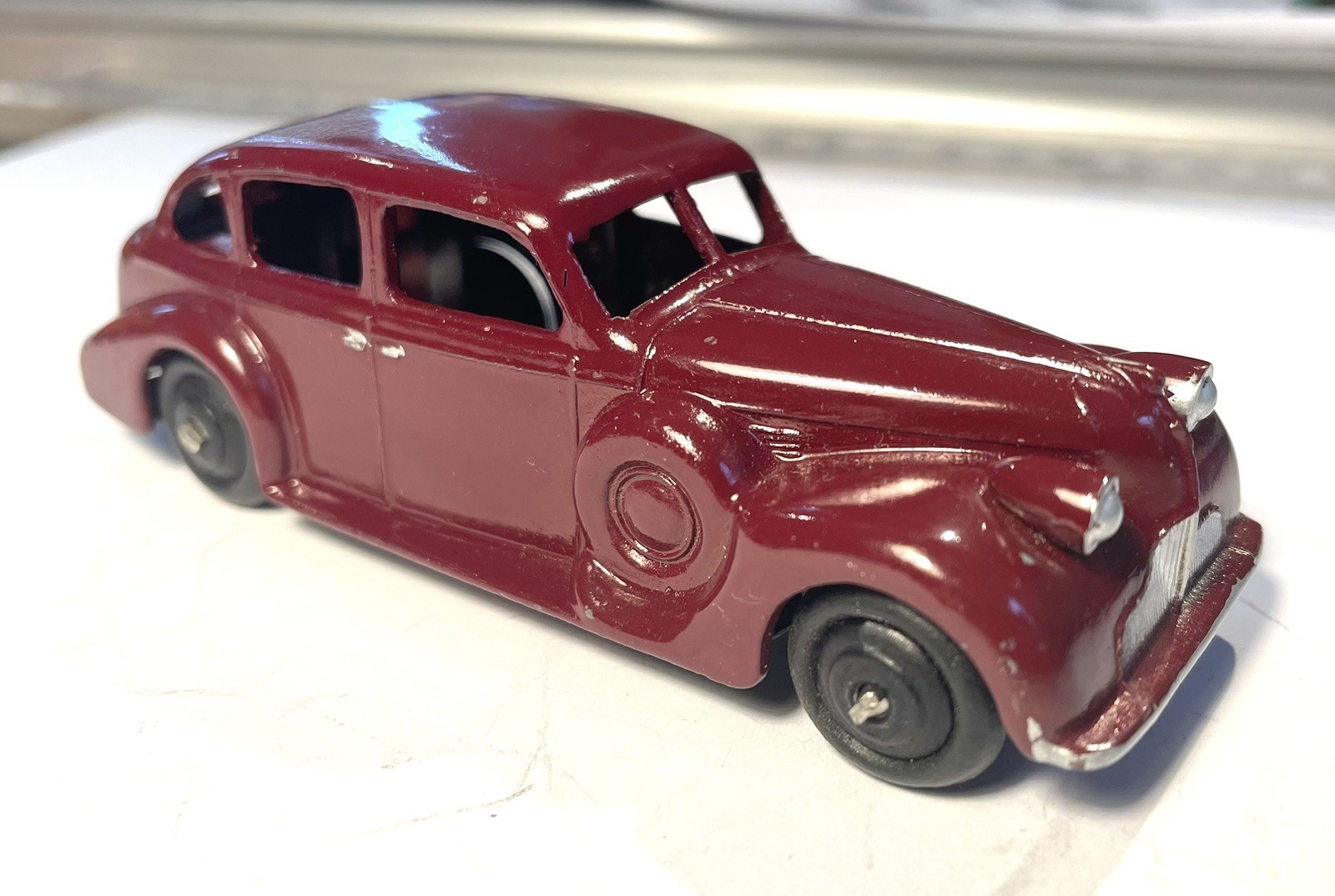 Dinky 39c, Lincoln Zephyr Coupe - Free Price Guide & Review