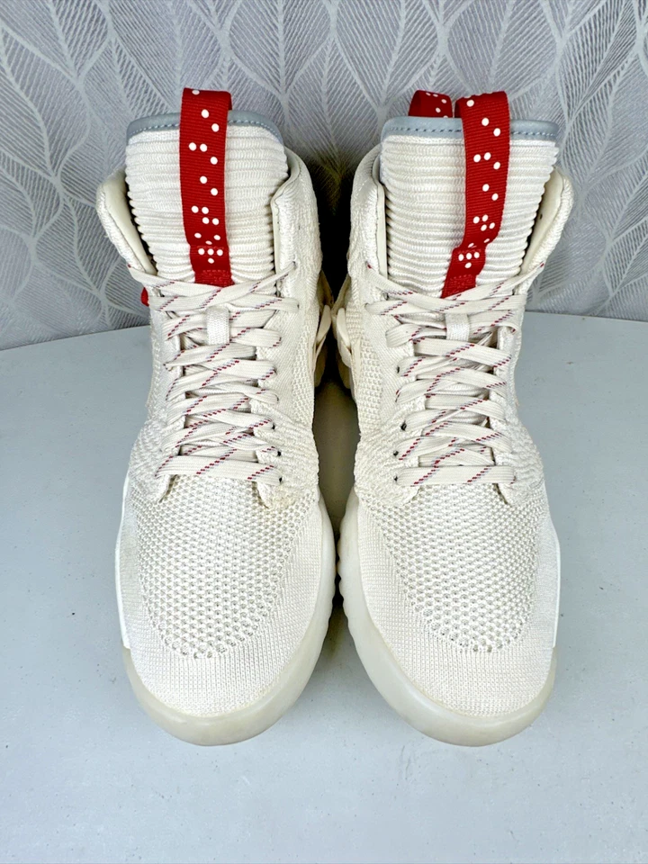 Zapatos de baloncesto Nike Jordan Apex React para hombre talla 9 claro crema vela BQ1311-206 Foto 2 de 4