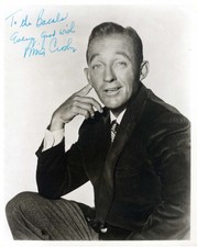 Bing Crosby (+) SINGER COMEDIAN ACTOR autograph, signed vintage photo