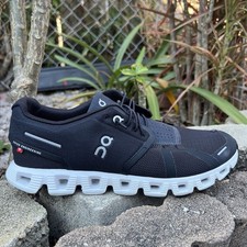 On Cloud ONCLOUD Cloud 5 Black White Running Shoes Sz 9 Women's
