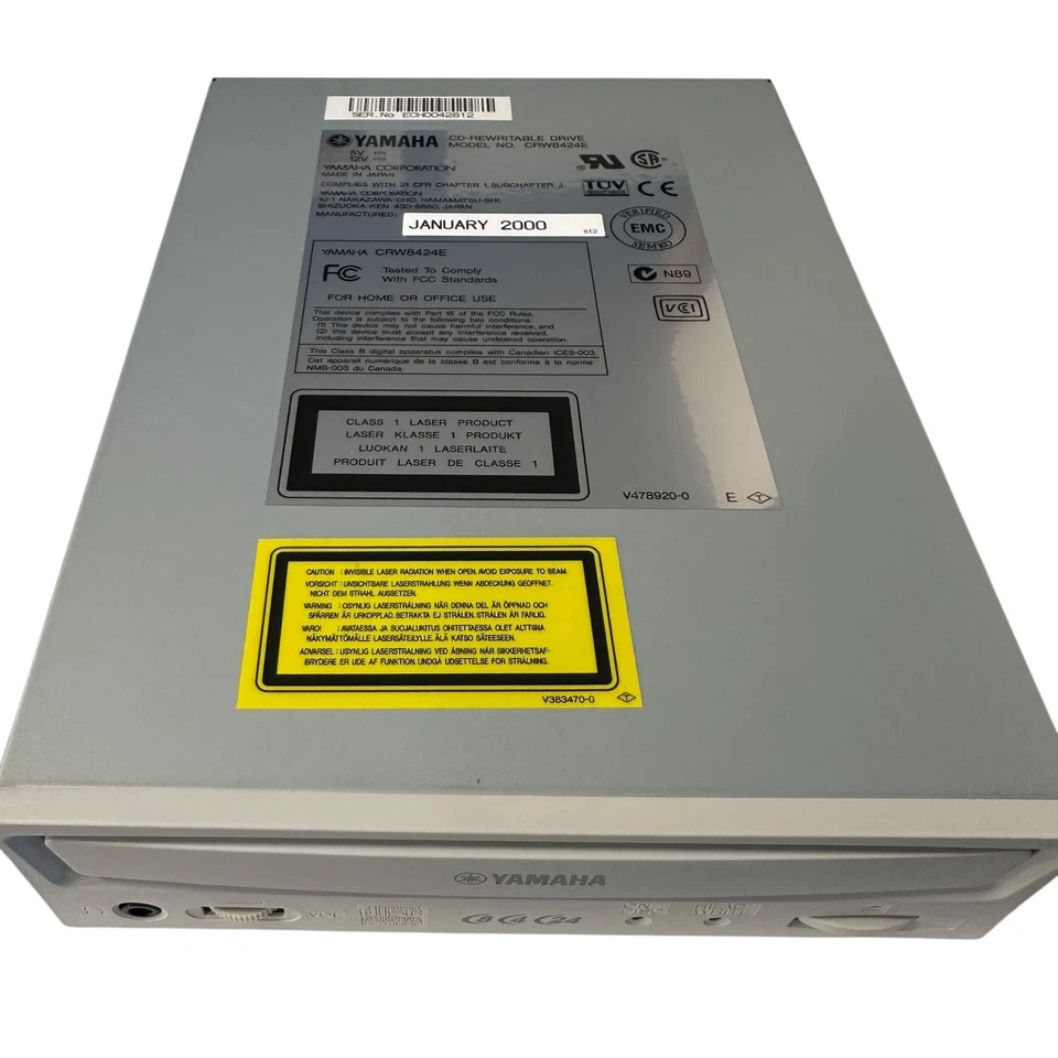 Unidad interna de CD-RW Yamaha grabadora de CD CD-ROM CD-Regrabadora Windows 95/98 8x4x24x Foto 2 de 4