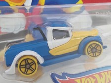 Hot Wheels Disney Character Cars Donald Duck Series 4 Mattel Toy Collectibles 