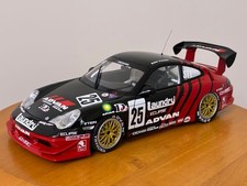 Autoart Porsche 911 GT3 996 ADVAN GT3