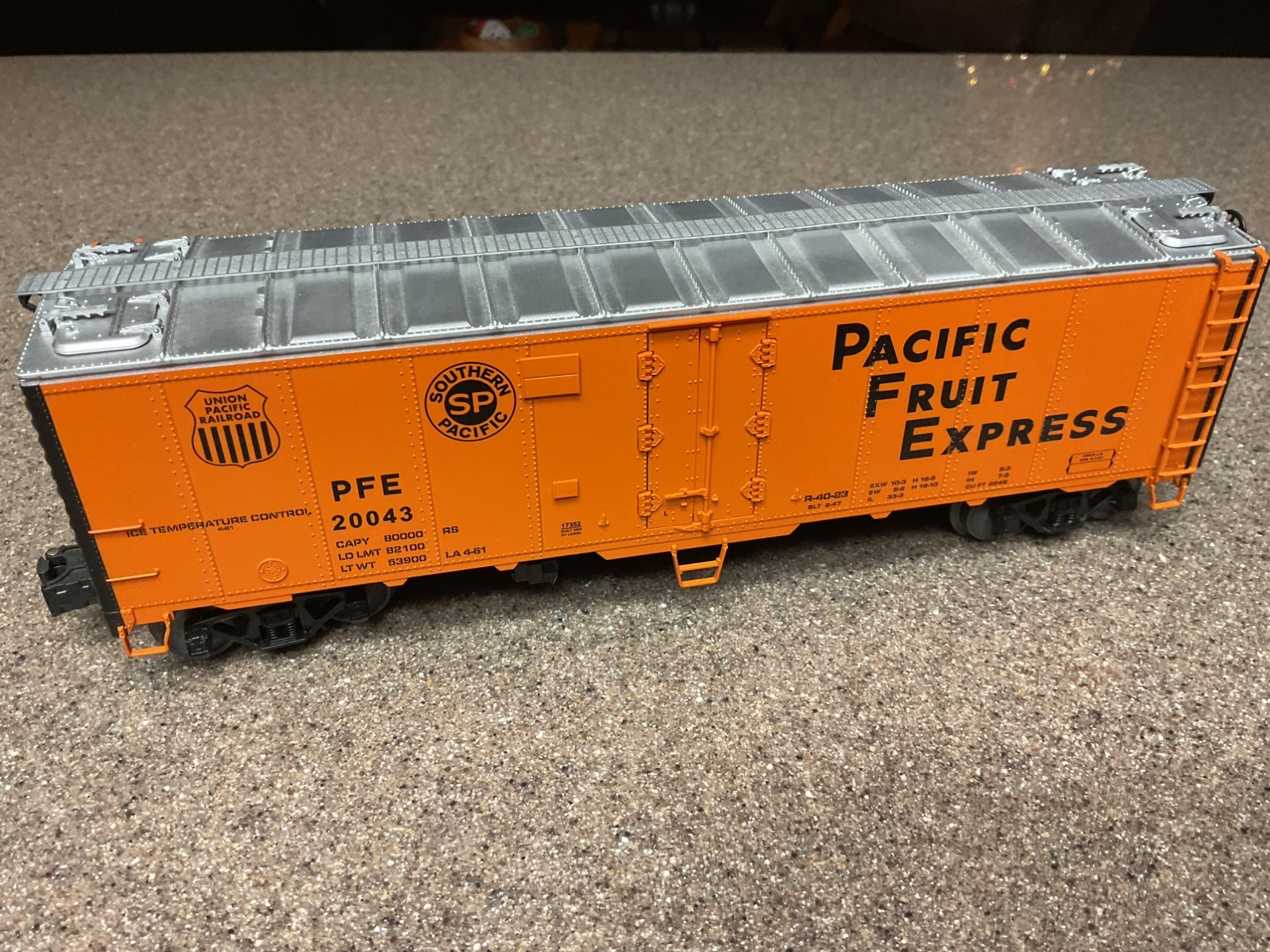 Click here to see eBay Auction