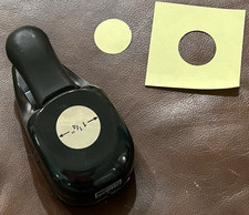 Stampin Up 1 1/4 circle whale tail paper punch cutter scrapbooking