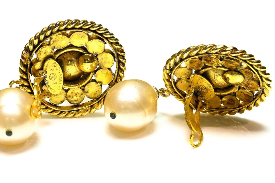 Pendientes colgantes vintage Chanel Paris Gripoix cristal verde perlas Foto 3 de 3