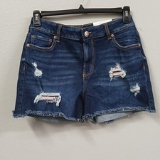 NWT 3.5 Denim Shorts m jeans by Maurices Size 10 High Rise