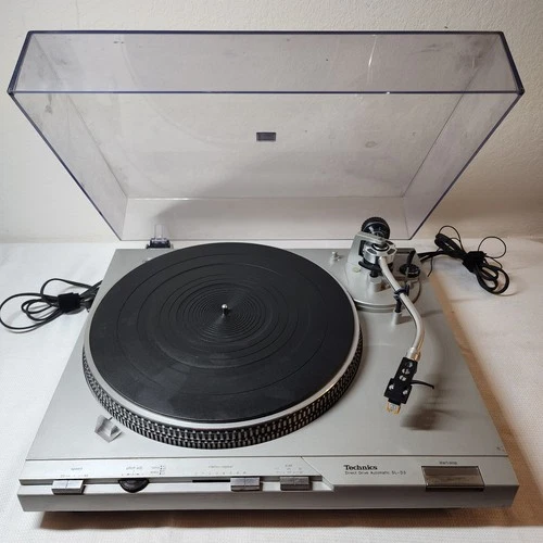 Technics Direct Drive SL-D3 Turntable