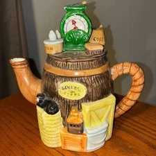 Rare Cardinal General Store Teapot
