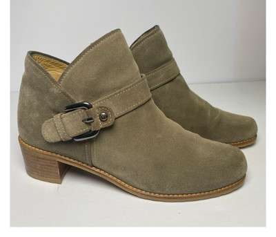 Stuart Weitzman Dude Taupe Suede Buckle Block Heel Ankle Bootie Women Sz 8.5