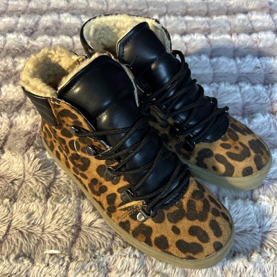 HIGH top warm leopard Girls Sneakers/ shoes Size 4