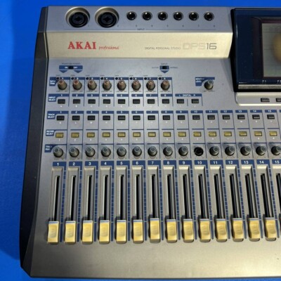 AKAI DPS16 デジタルミキサー Akai DPS16