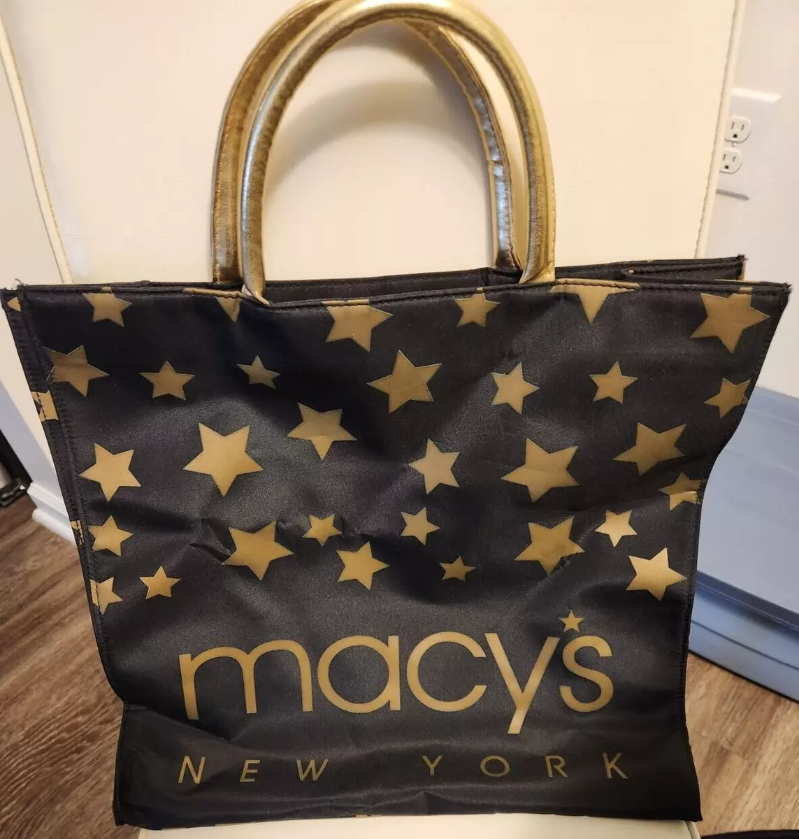 MACY'S NEW YORK CITY LOGO Reusable TOTE BAG BLACK W/Gold Stars PLASTIC