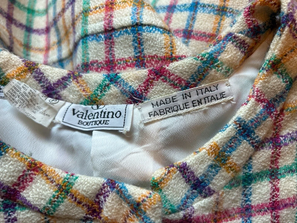 Traje Chaqueta y Falda Vintage Valentino Boutique Para Mujer Tweed Italia Pasteles 8 Foto 2 de 4