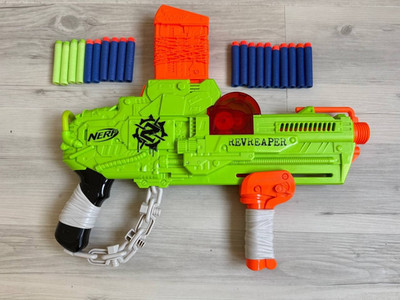 Nerf Zombie Strike RevReaper Blaster 10 Dart Magazin + 10 Dart, funktionsfähig