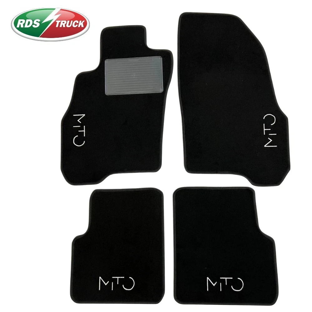 Tappetini Moquette Per Auto - 4 Loghi Rossi + Bordo Rosso Per Alfa Romeo Mito (2008-2016)