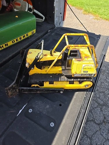 Vintage 1980's Mighty Tonka Turbo Diesel Pressed Steel Bulldozer T-9