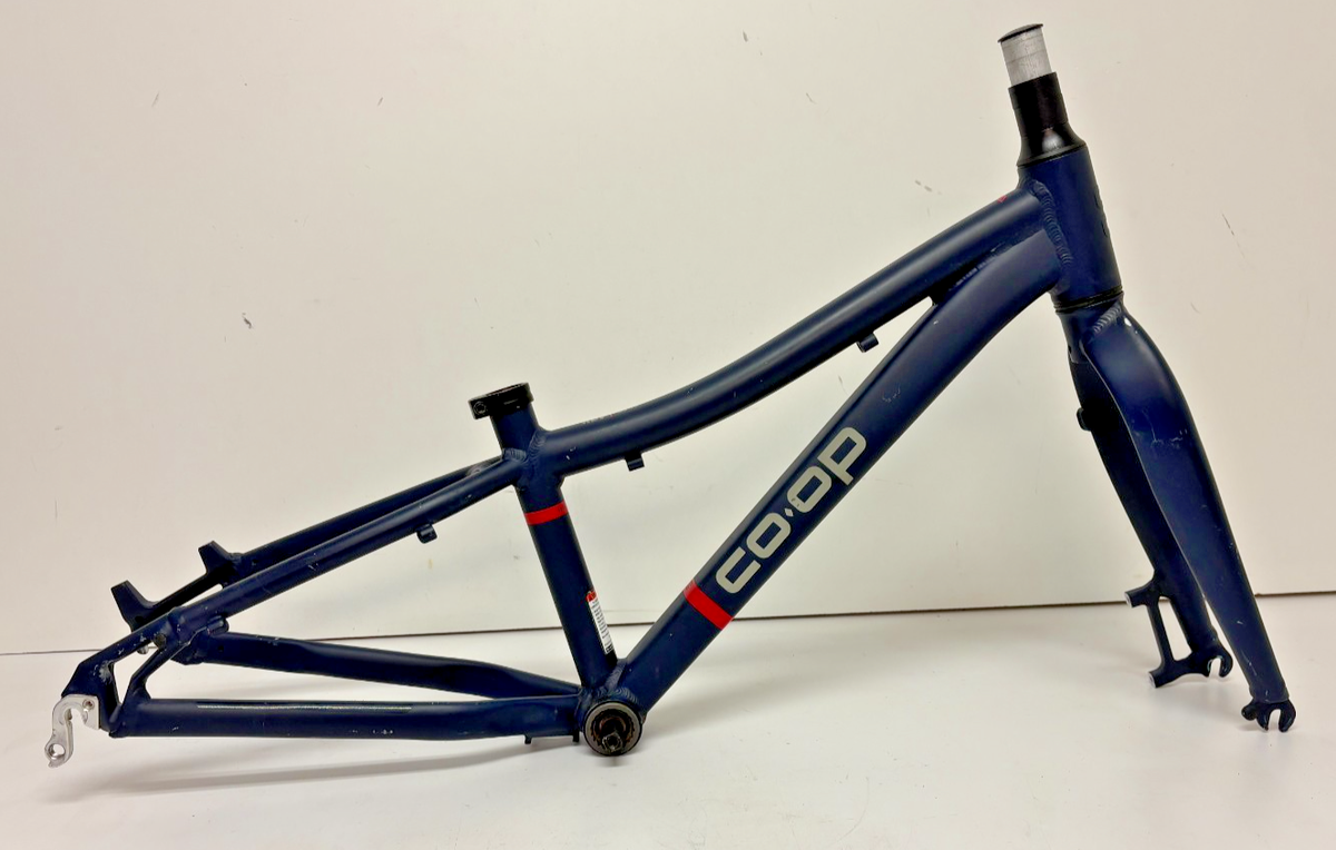 co op bikes rei Co-op cycles e1.2 Designed to build confidence and skill Co-op Cycles REV 24 Kids'