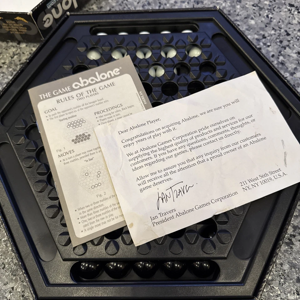 ABALONE Game Of The Decade Strategy Board Games Marbles 1999 Complete - Image 2 of 4