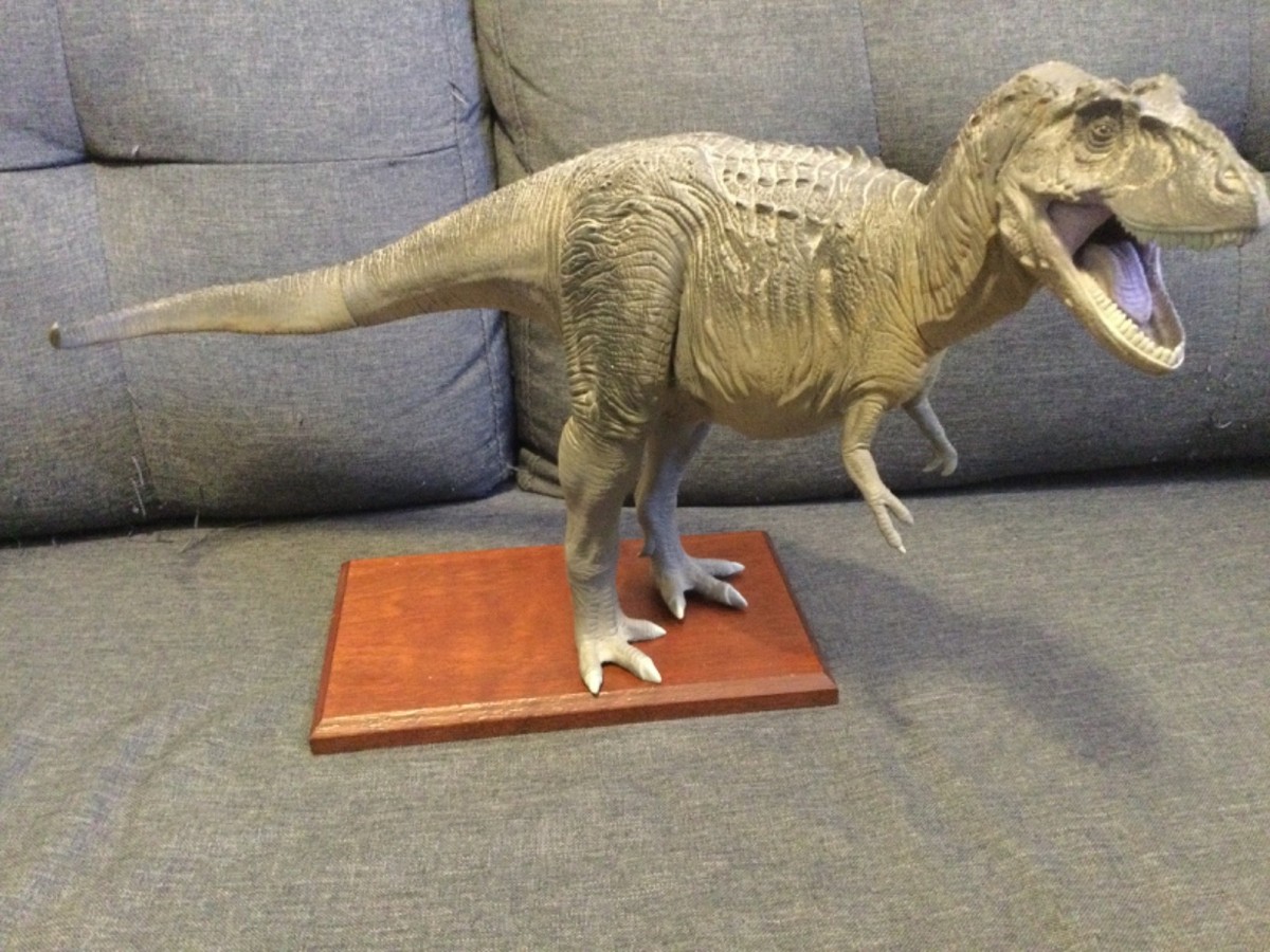 Kaiyodo Dinoland Original 1/20 Soft Vinyl Tyrannosaurus Prepaint