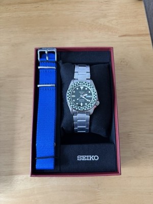 Seiko 5 Sports x Rowing Blazers Green Dial Auto Day/Date 100m Box Papers - NEW