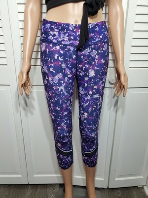 FABLETICS Debbie Reflective Capri Womens Size 1X 18 Plus Moisture Wicking NWT FABLETICS Debbie Reflective Capri Womens Size 1X 18 Plus Moisture Wicking NWT