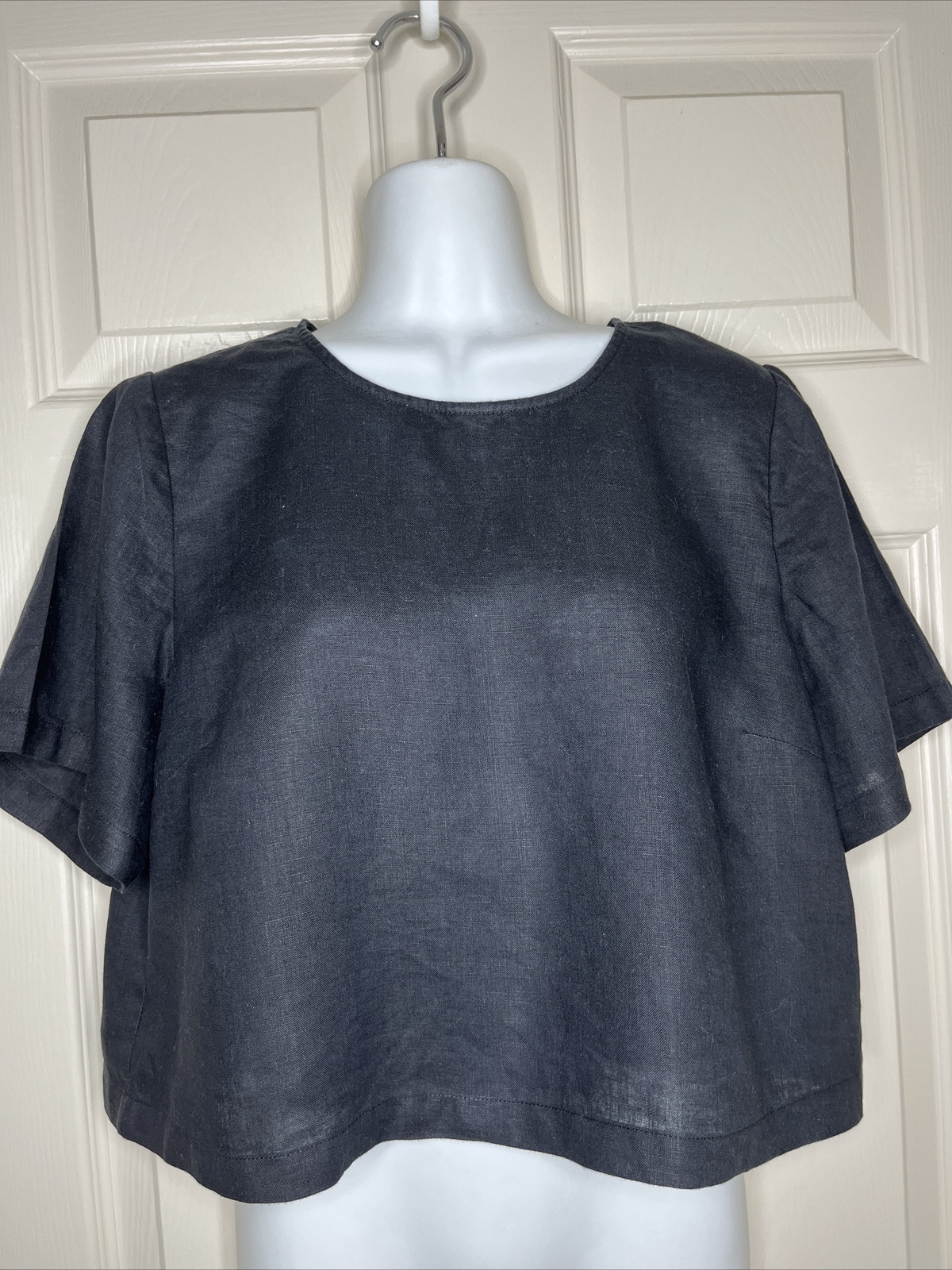 Sportsgirl Black Linen Blend Short Sleeve Cropped Top Size 8 EUC