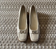 Salvatore FERRAGAMO 8 B Ivory Leather Square Toe Low Heel Logo Buckle Loafers