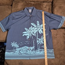 VTG DISNEY STORE TIKI KINGDOM BUTTON UP HAWIIAN SHIRT MEN'S XL