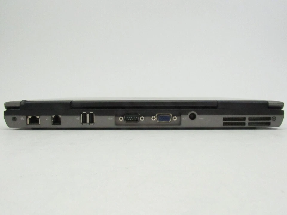 Dell Latitude D820\D830 Core 2 Duo 2GB HDD Puerto Serie Windows XP Pro SIN BATERÍA Foto 4 de 4