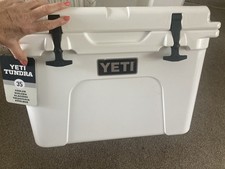 Yeti Tundra 35 Insulated Cooler Box White Brand New Boxed Never Used Great Gift