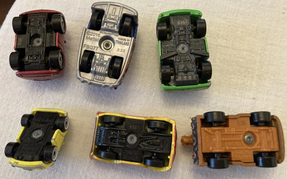 Disney Pixar Cars Mini Racers & Diecast Vehicles (2016-2020) 10 cars lot - Image 3 of 4