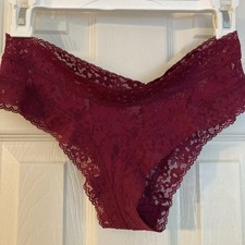 VICTORIA'S SECRET CHEEKY PANTIES Burgundy Lace Size Medium NWOT