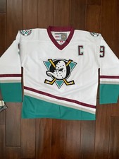 Vintage Paul Kariya Anaheim Mighty Ducks White "1996-03 Throwback"  Jersey