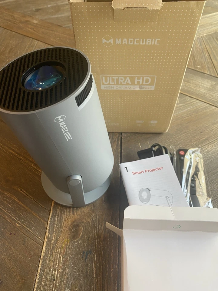 Magcubic Projector HY300 PRO 4K Android 11 Dual Wifi6 260ANSI Allwinner H713 BT - Image 2 of 4