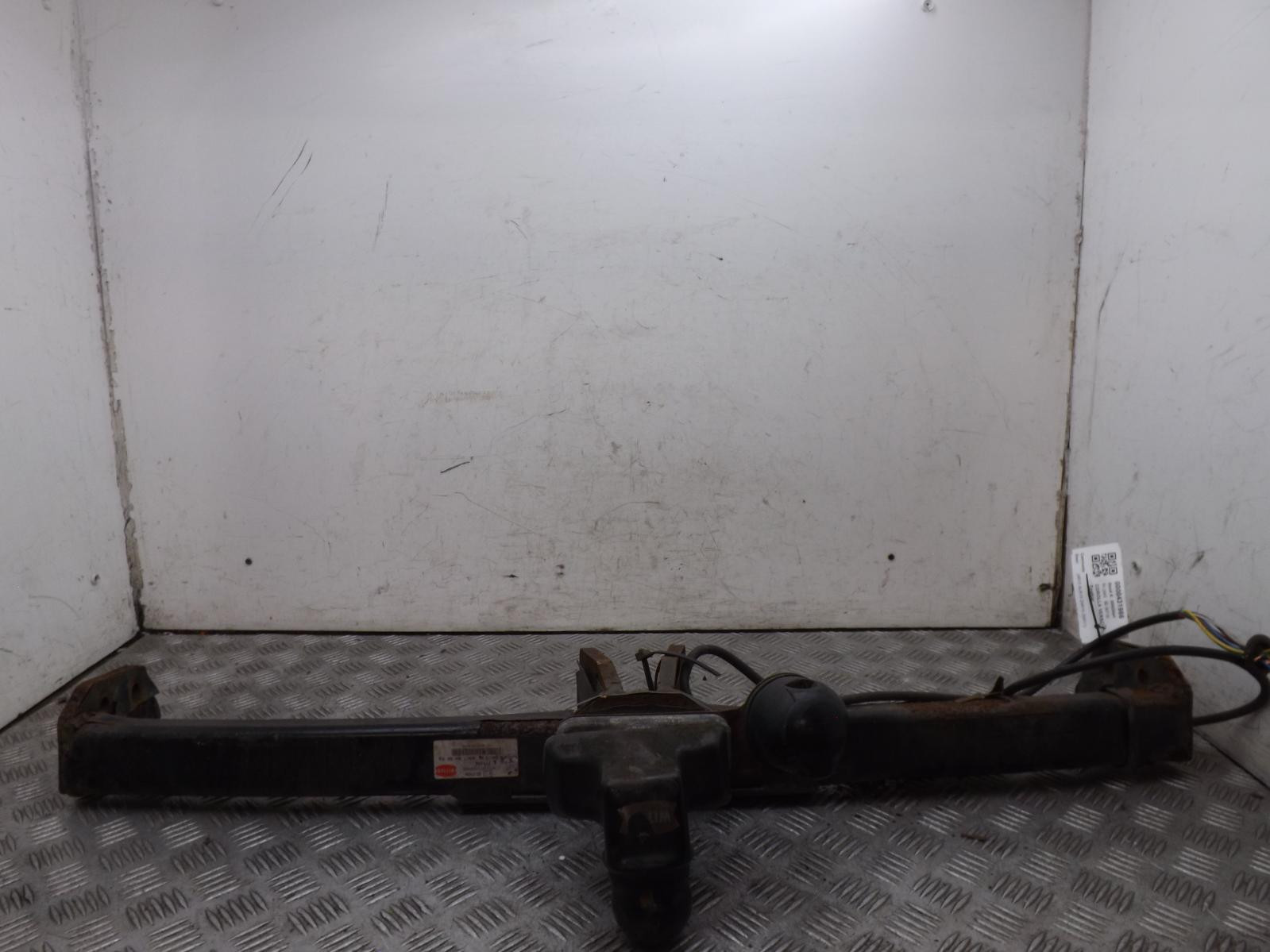 Toyota Corolla E90: Legenda yang Tak Lekang Oleh Waktu