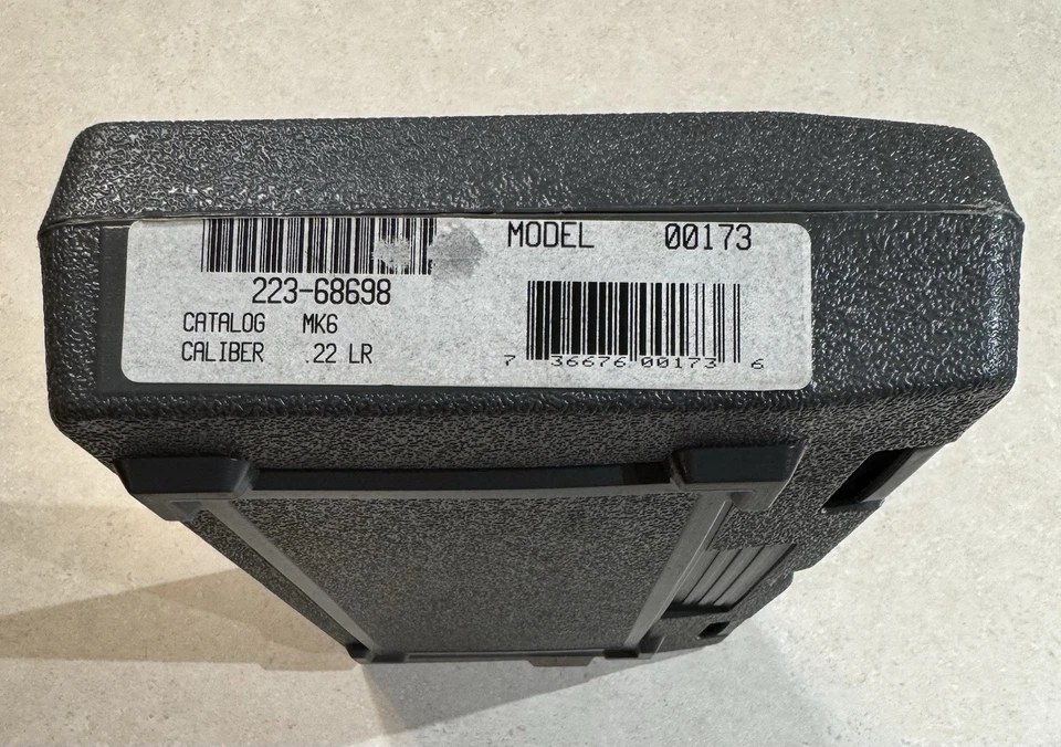 Ruger 22 LR 22 Mark II MK6, Plastic Pistol Case W/Lock & Manual - Image 3 of 4