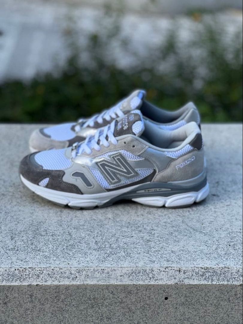 New Balance x BEAMS x PAPERBOY M920 Sneakers 26.5cm Made in New Balance x BEAMS x PAPERBOY M920 Sneakers 26.5cm Made in