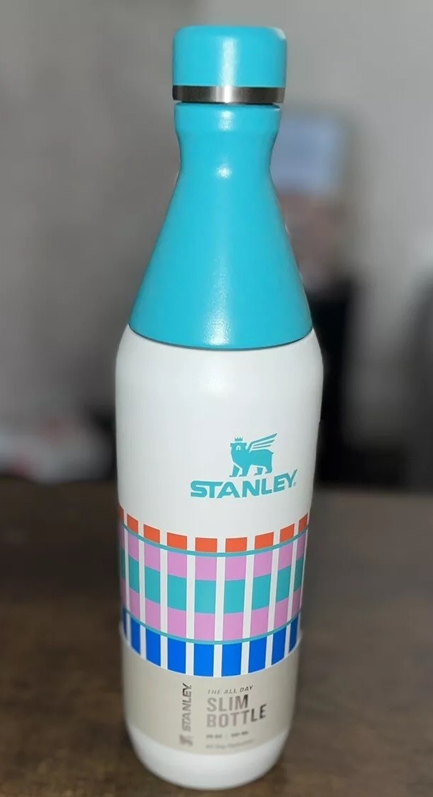 STANLEY　スタンレー All Day Slim Bottle 20oz All Day Slim Bottle | 20 OZ – Stanley 1913