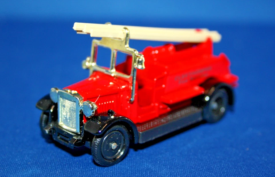 DENNIS PUMP LADDER CLEETHORPES FIRE SERVICE - DAYS GONE by LLEDO PROMOTIONAL - Image 2 of 4