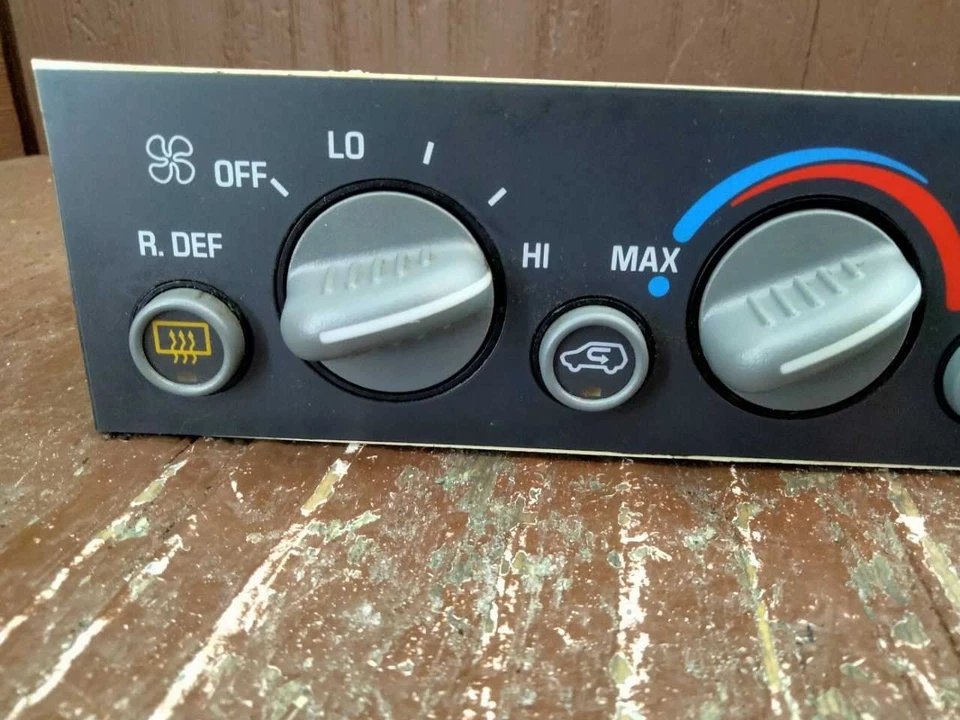 1996-2000 CHEVY GMC YUKON CONTROLE DE TEMPERATURA CLIMA TÉRMICO AC 09378805 - Imagem 3 de 4