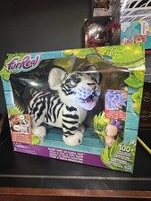 Hasbro FurReal Roarin Ivory the Playful Tiger Interactive Toys R Us ExclusiveNEW