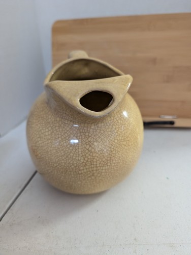 Vintage Yellow Tilted Ball Pitcher - Picture 4 of 8