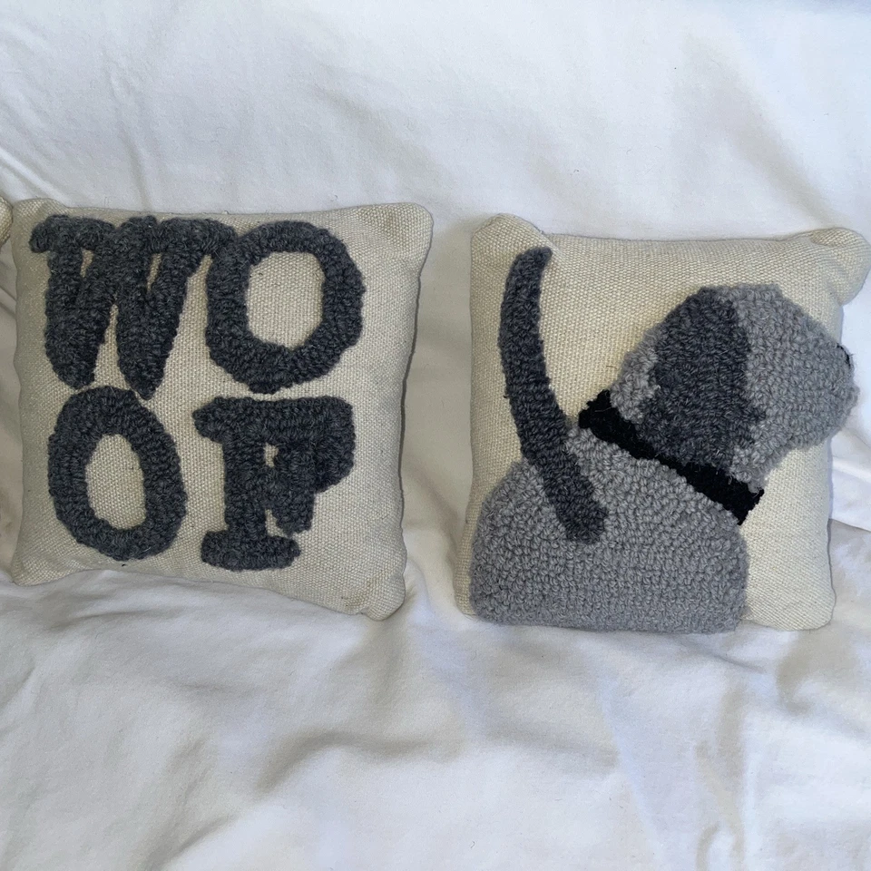 3 lindas almohadas de lana en miniatura de Mudpie Dogs Woof 7,5 x 7,5" Foto 2 de 4