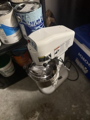 Globe SP08 Countertop 8 qt Planetary Mixer with Timer, 3-Speed, 1/4 hp