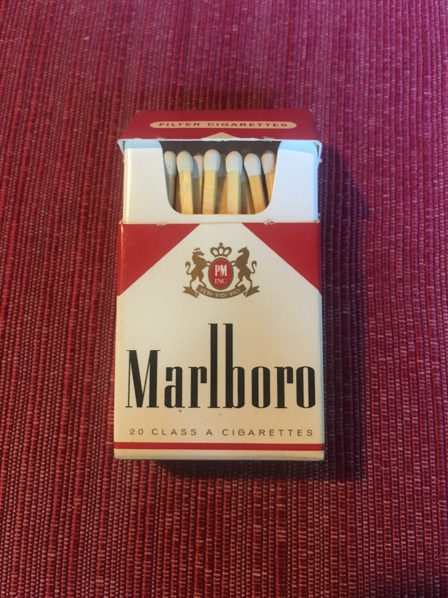 Vintage Marlboro Red