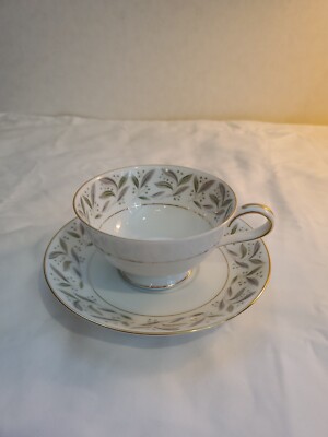 NORITAKE CHINA 5402 CAROLE FOOTED CUP & SAUCER