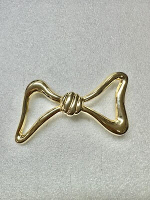 Vintage Gold Bow Belt Buckle 1983 Christopher Ross Bow Statement Belt Buckle – Vintage by  main image 3