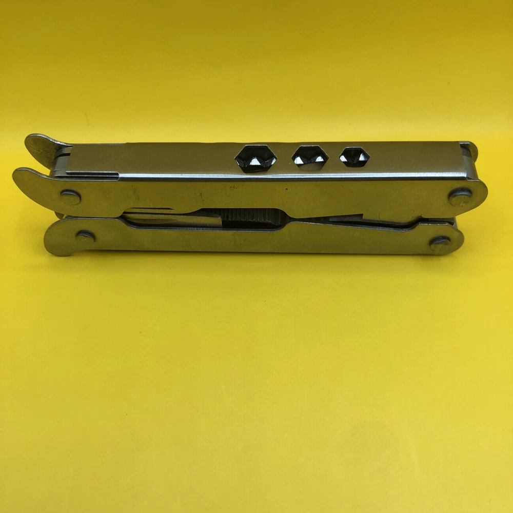 Black Stainless Steel Multi-Tool – Compact & Durable